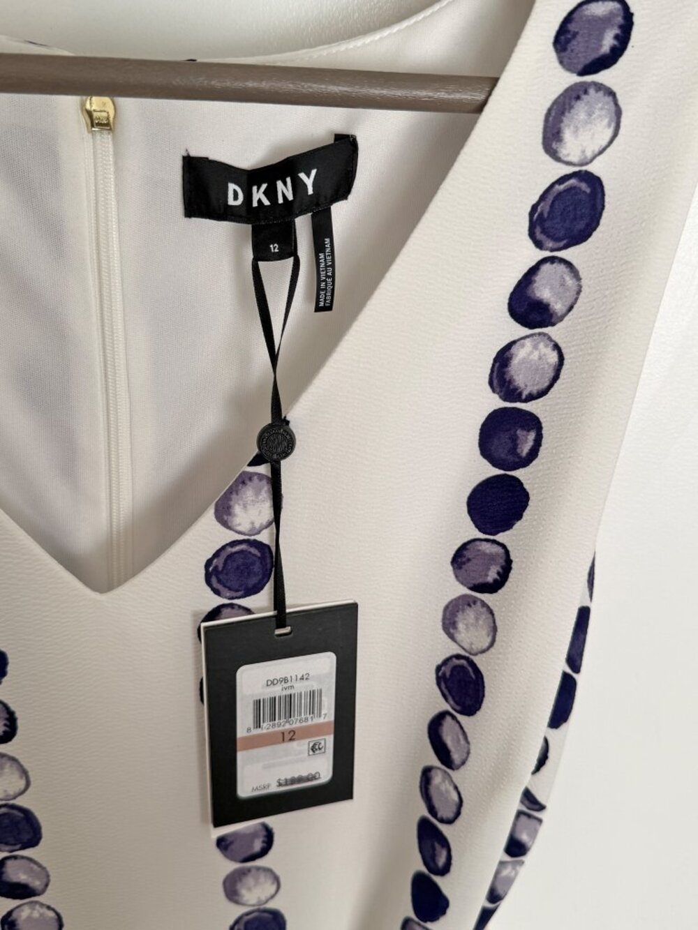NWT DKNY White with Blue Printed Sleeveless Wide Leg Jumpsuit, Size 12 - Picture 4 of 9
